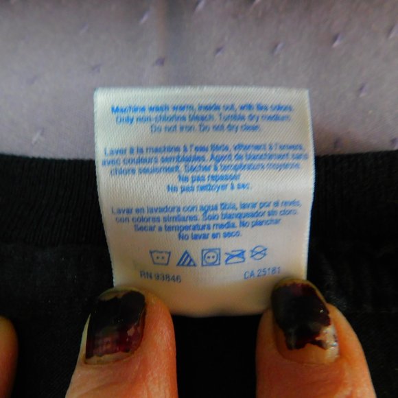 5/$30 NWOT Gildan Ultrablend Resist Prohibition Black T-shirt Sm - Picture 5 of 6